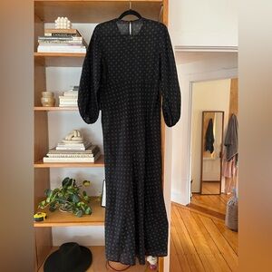 Doen black poet sleeve maxi dress cream floral sz Small